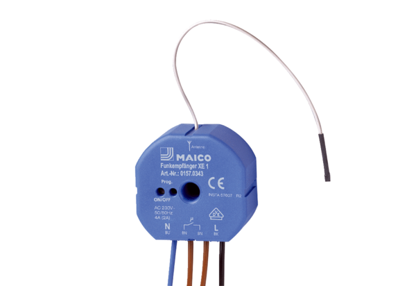 XE 1 IM0009759.PNG Rádióvevő egyéb elektromos fogyasztók kábelmentes kapcsolásához, süllyesztett beszerelés, AC 230 V / 50 Hz, max. 2 A