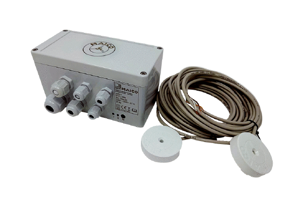 AKE/1 IM0022859.PNG Commande AKE/1, y compris 2 sondes d'humidité et de température AKE FFT (câble de 4 m, pouvant être prolongé par le client jusqu'à 30 m maximum) pour la déshumidification entièrement automatique de cave en liaison avec différents ventilateurs
