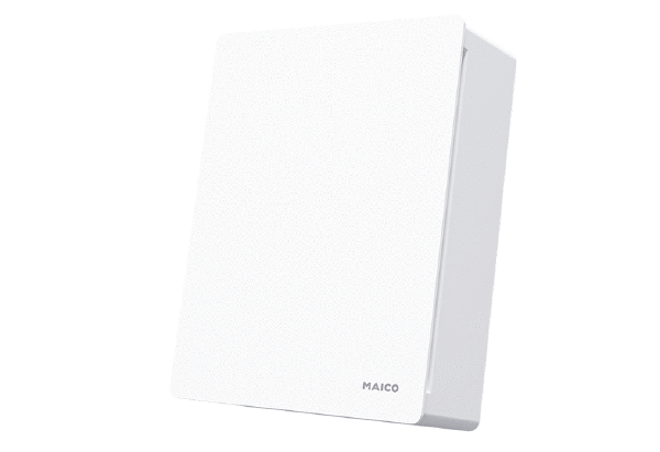CPP 60 IM0023807.PNG Инновационный децентрализованный проветриватель CPP 60 с рекуперацией тепла и радиальным вентилятором, состоящий из корпуса из EPP (вспененного полипропилена), пластиковой лицевой панели, вентилятора, керамического теплообменника, внутренней панели, 1 фильтра ISO Coarse 30 % (G2) и 1 фильтра ISO Coarse 45 % (G3). Необходимые принадлежности: теплоизолированная стеновая гильза W 90, внешняя панель и пульт управления RLS 45 K.